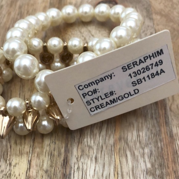 Forever 21 Stretchy Spike Bead Bracelet Set in Cream and Gold - Picture 4 of 8